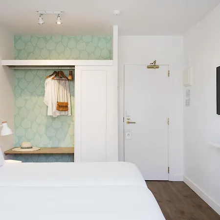 호텔 The 15th Boutique By Bondia Group (adults Only) 4*